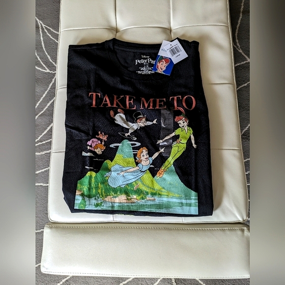 NWT Disney Peter Pan T Shirt - Picture 1 of 9